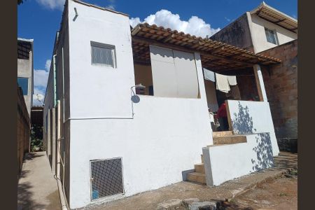 Casa à venda com 380m², 3 quartos e 5 vagasFachada
