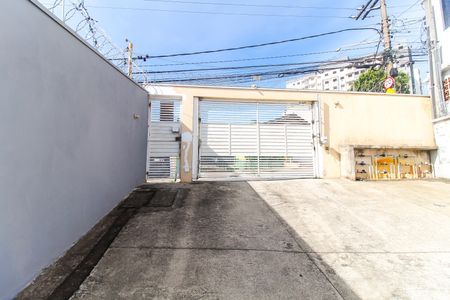 Casa de condomínio para alugar com 61m², 2 quartos e 1 vaga Casa de condomínio para alugar com 61m², 2 quartos e 1 vagaEntrada