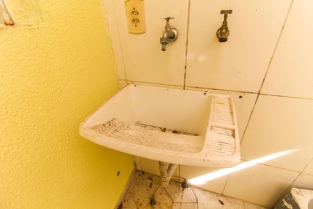 Casa de condomínio para alugar com 61m², 2 quartos e 1 vaga Casa de condomínio para alugar com 61m², 2 quartos e 1 vagaÁrea de Serviço