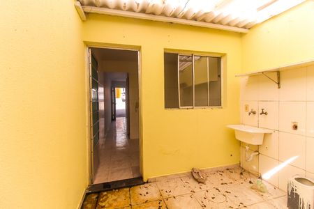 Casa de condomínio para alugar com 61m², 2 quartos e 1 vaga Casa de condomínio para alugar com 61m², 2 quartos e 1 vagaÁrea de Serviço