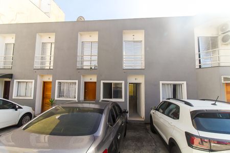 Casa de condomínio para alugar com 61m², 2 quartos e 1 vaga Casa de condomínio para alugar com 61m², 2 quartos e 1 vagaÁrea externa