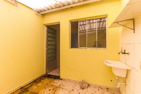 Casa de condomínio para alugar com 61m², 2 quartos e 1 vaga Casa de condomínio para alugar com 61m², 2 quartos e 1 vagaÁrea de Serviço