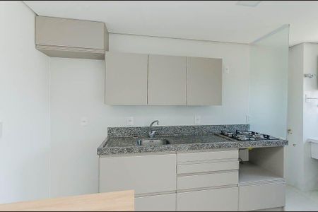 Cozinha  de apartamento para alugar com 2 quartos, 58m² em Santo Antônio, Porto Alegre
