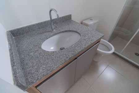 Apartamento para alugar com 42m², 2 quartos e sem vagaBanheiro