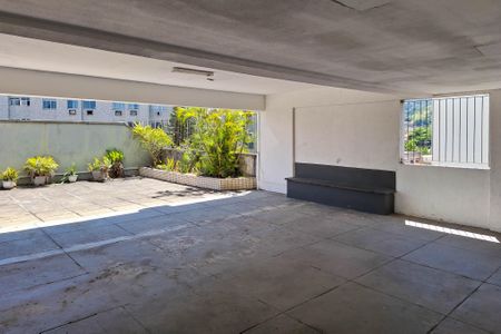 Apartamento à venda com 84m², 2 quartos e 1 vagaÁrea comum