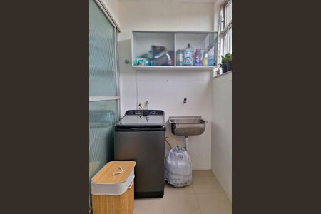 Apartamento à venda com 84m², 2 quartos e 1 vagaÁrea de Serviço