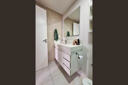 Apartamento à venda com 84m², 2 quartos e 1 vagaBanheiro