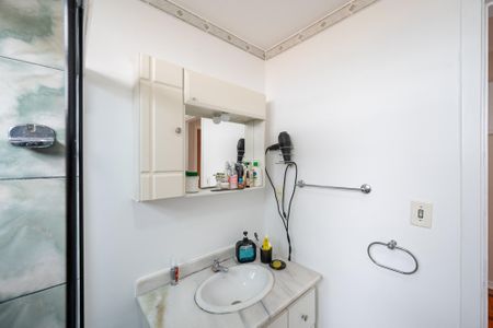 Apartamento à venda com 118m², 3 quartos e 1 vaga Apartamento à venda com 118m², 3 quartos e 1 vagaBanheiro Social