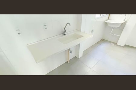 Apartamento para alugar com 40m², 2 quartos e 1 vaga Apartamento para alugar com 40m², 2 quartos e 1 vagaCozinha e Área de Serviço