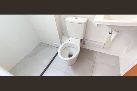 Apartamento para alugar com 40m², 2 quartos e 1 vaga Apartamento para alugar com 40m², 2 quartos e 1 vagaBanheiro