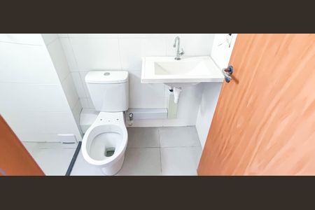 Apartamento para alugar com 40m², 2 quartos e 1 vaga Apartamento para alugar com 40m², 2 quartos e 1 vagaBanheiro