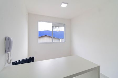 Sala de apartamento para alugar com 2 quartos, 34m² em Parque Industrial Tomas Edson, São Paulo