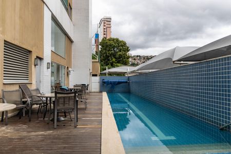 Apartamento à venda com 88m², 3 quartos e 2 vagasÁrea comum - Piscina