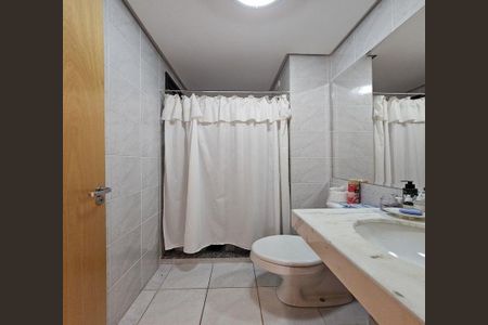 Apartamento para alugar com 66m², 2 quartos e 1 vagaBanheiro 1