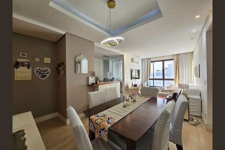 Sala  de apartamento para alugar com 2 quartos, 66m² em Passo d’Areia, Porto Alegre