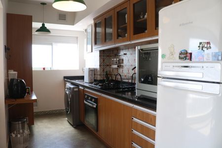 Apartamento à venda com 93m², 2 quartos e 2 vagasCozinha e Área de Serviço