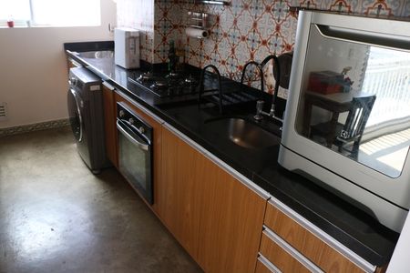 Apartamento à venda com 93m², 2 quartos e 2 vagasCozinha e Área de Serviço