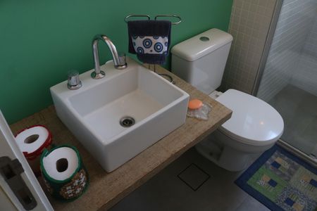 Apartamento à venda com 93m², 2 quartos e 2 vagasBanheiro 2