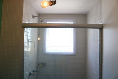 Apartamento à venda com 93m², 2 quartos e 2 vagasBanheiro 2