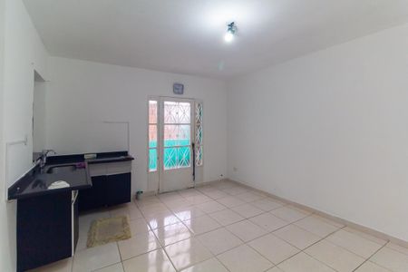 Casa para alugar com 80m², 2 quartos e 1 vaga Casa para alugar com 80m², 2 quartos e 1 vagaCozinha