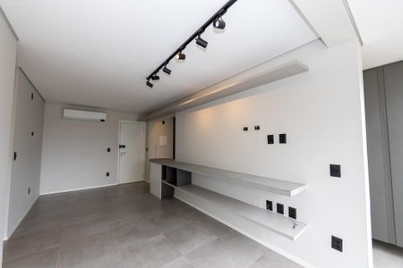 Sala_Cozinha de apartamento para alugar com 2 quartos, 69m² em Empresarial 18 do Forte, Barueri