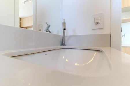 Banheiro de kitnet/studio para alugar com 1 quarto, 34m² em Santa Cecilia, São Paulo