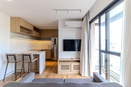 Sala de kitnet/studio para alugar com 1 quarto, 28m² em Santa Cecilia, São Paulo