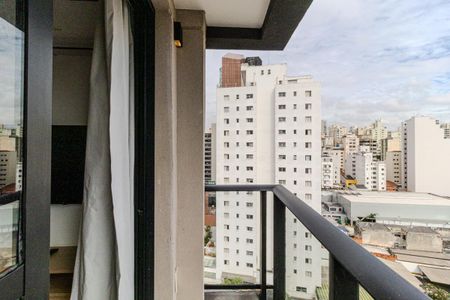 Varanda de kitnet/studio para alugar com 1 quarto, 28m² em Santa Cecilia, São Paulo