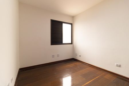 Apartamento à venda com 170m², 3 quartos e 3 vagasSuíte 2