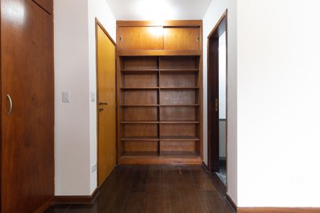 Apartamento à venda com 170m², 3 quartos e 3 vagasSuíte 1