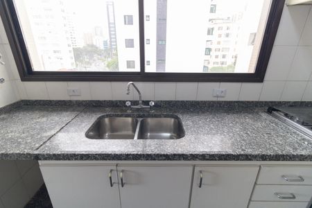 Apartamento à venda com 170m², 3 quartos e 3 vagasCozinha 