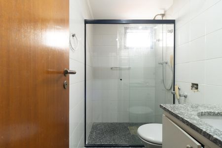 Apartamento à venda com 170m², 3 quartos e 3 vagasBanheiro da Suíte 2