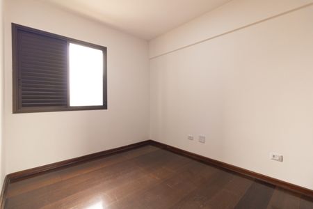 Apartamento à venda com 170m², 3 quartos e 3 vagasSuíte 3