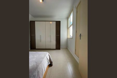 Apartamento à venda com 2 quartos, 68m² em Passo D’areia, Porto Alegre