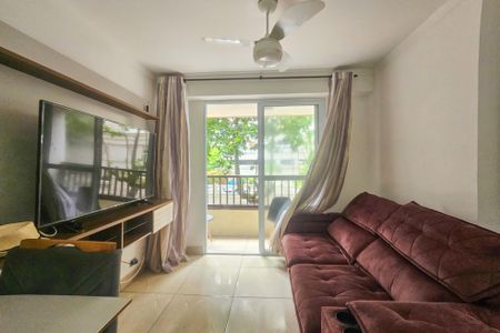 Sala de apartamento para alugar com 2 quartos, 60m² em Centro, Guarujá