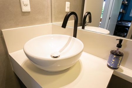 Apartamento para alugar com 68m², 2 quartos e 1 vaga Apartamento para alugar com 68m², 2 quartos e 1 vagaBanheiro Social