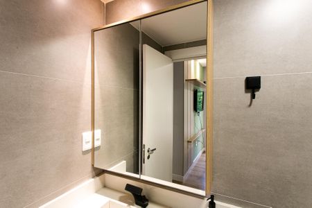 Apartamento para alugar com 68m², 2 quartos e 1 vaga Apartamento para alugar com 68m², 2 quartos e 1 vagaBanheiro da Suíte