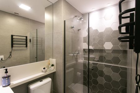 Apartamento para alugar com 68m², 2 quartos e 1 vaga Apartamento para alugar com 68m², 2 quartos e 1 vagaBanheiro Social