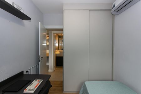 Apartamento para alugar com 68m², 2 quartos e 1 vaga Apartamento para alugar com 68m², 2 quartos e 1 vagaQuarto