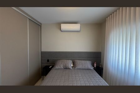 Apartamento à venda com 113m², 3 quartos e 2 vagasSuite 1