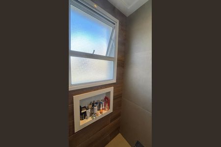 Apartamento à venda com 113m², 3 quartos e 2 vagasBanheiro da Suíte 1