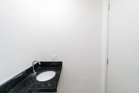 Apartamento para alugar com 39m², 2 quartos e sem vaga Apartamento para alugar com 39m², 2 quartos e sem vagaBanheiro