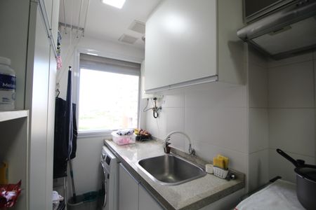 Apartamento à venda com 74m², 2 quartos e 1 vagaÁrea de Serviço
