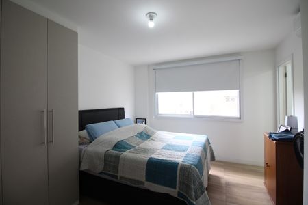 Apartamento à venda com 74m², 2 quartos e 1 vagaQuarto 2