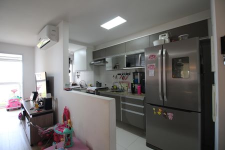 Apartamento à venda com 74m², 2 quartos e 1 vagaCozinha