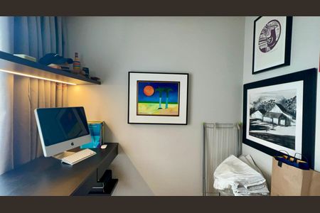 Apartamento para alugar com 84m², 2 quartos e 2 vagasQuarto