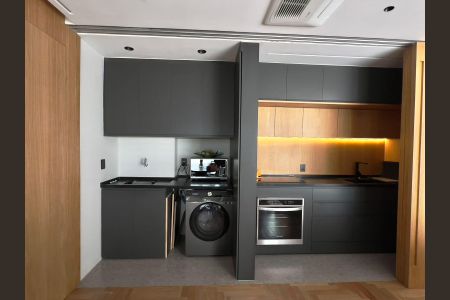 Apartamento para alugar com 84m², 2 quartos e 2 vagasCozinha e Área de Serviço