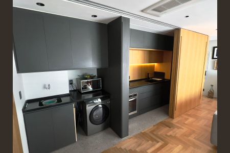 Apartamento para alugar com 84m², 2 quartos e 2 vagasCozinha e Área de Serviço