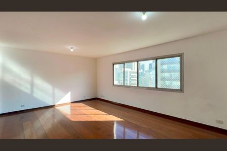 Apartamento para alugar com 160m², 3 quartos e 3 vagas Apartamento para alugar com 160m², 3 quartos e 3 vagasSala