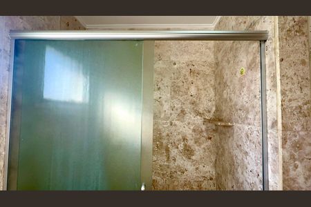 Apartamento para alugar com 160m², 3 quartos e 3 vagas Apartamento para alugar com 160m², 3 quartos e 3 vagasBanheiro da Suíte